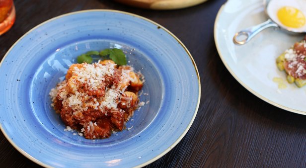 Manhattan on Hope brings New York vibes and Italian tastes to the north