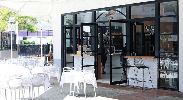 Sip, snack and savour – Dragonfly Espresso &#038; Wine Bar opens in Broadbeach