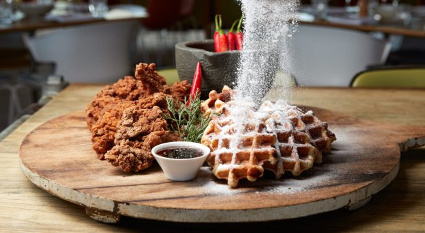 Sip bubbles and feast on fried chicken and waffles at QT&#8217;s The Bazaar Brunch