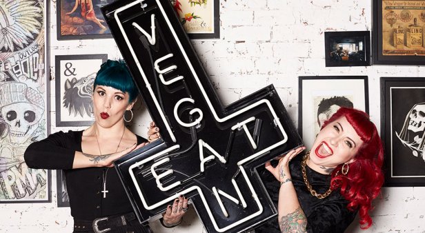 Smith &#038; Deli-cious is the cookbook packed with (amazing) vegan versions of your favourite snacks