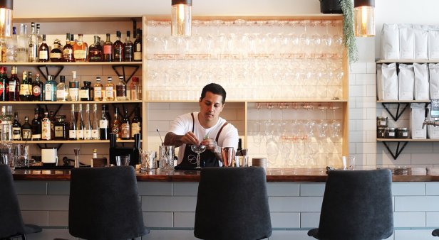 Wine bar Frederick&#8217;s brings refined dining and proper brunch to Nobby Beach