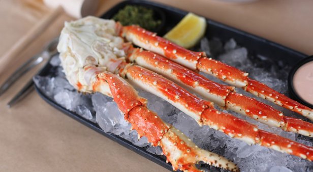 Get cracking – waterfront seafood den King Crab Co arrives at Marina Mirage