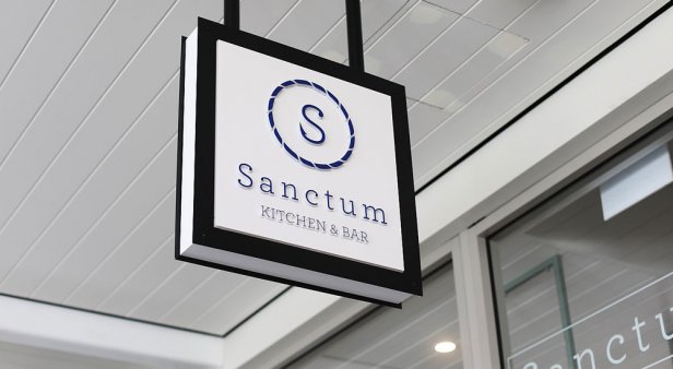 Sanctum Kitchen &#038; Bar brings sophisticated dining (with a side of shopping) to the north