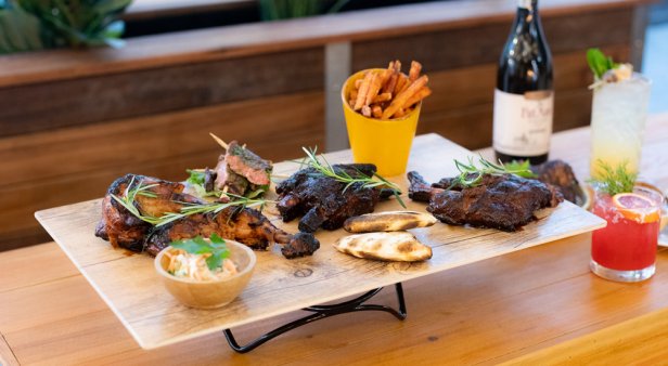 Meat &#038; Co fires up the grills in Broadbeach with prime cuts, saucy ribs and juicy burgers