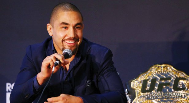 Robert Whittaker Up Close and Personal at The Star