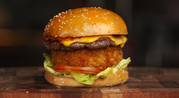 Melbourne-born burger chain Pattysmiths opens its first Gold Coast location