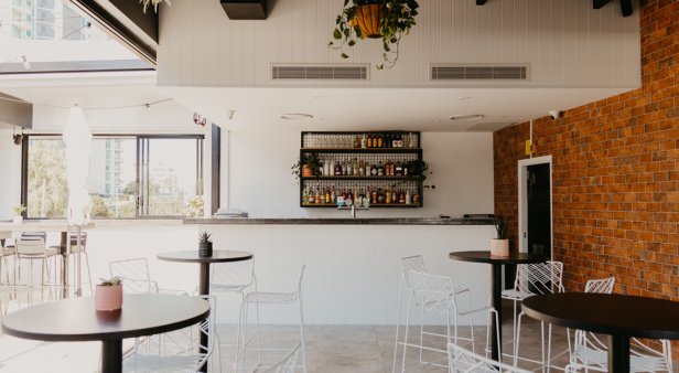 New summer sipping spot Moxy&#8217;s Rooftop Bar opens in Coolangatta