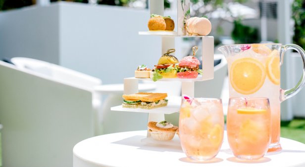 Let&#8217;s sip! QT has launched an outdoor summer high tea featuring bottomless jugs of Aperol
