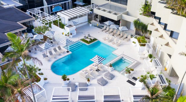 Enjoy sunshine, bug rolls and boozy ice-blocks at QT Gold Coast&#8217;s luxe new pool precinct