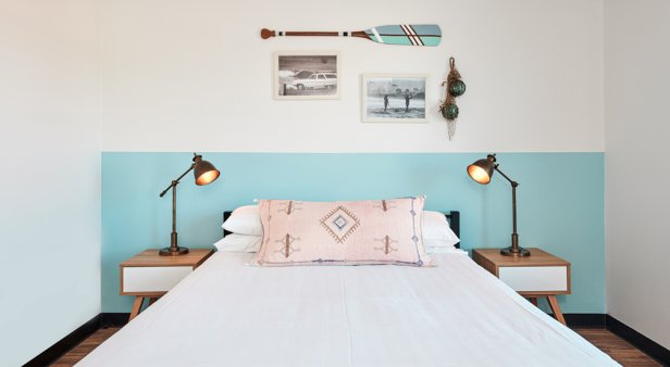Byron on a budget – The Surf House opens with boutique (and cheap) rooms just metres from the beach
