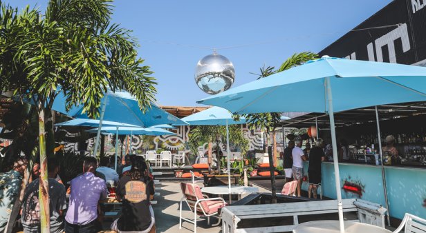 Sip spritzes and hot-pink margs at Nobbys&#8217; new Mediterranean-inspired rooftop bar