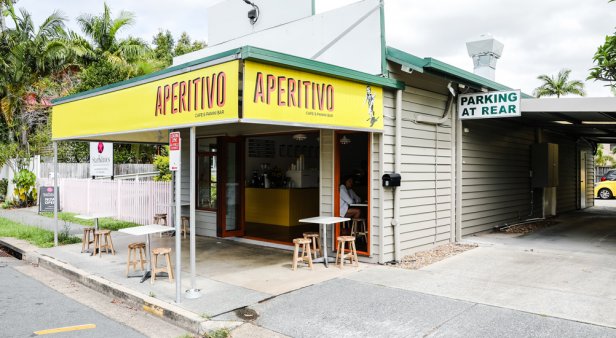 Aperitivo Cafe &amp; Panini Bar