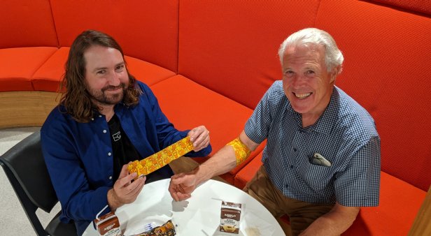 Slap on a snazzy Ken Done bandage – Australian Red Cross Lifeblood is encouraging Australians to roll up their sleeves