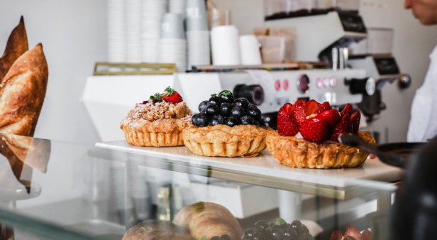 Tarte to-go – Burleigh&#8217;s famed pastry emporium opens a takeaway window for bagels and brews