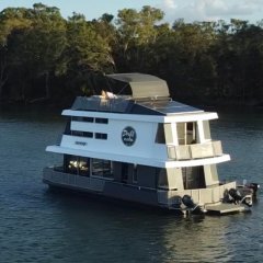 The coast&#8217;s newest Flotel takes houseboat holidaying to the next level