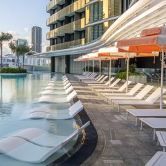 Sun-kissed sips and dips – the Gold Coast has welcomed Isoletto, a luxe new pool club