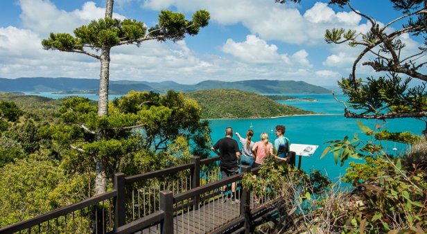 From Airlie to Whitehaven Beach – our ultimate guide to the Whitsundays