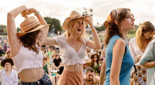 The Long Sunset returns for a weekend full of groovy acts, campfire sessions and wine tastings