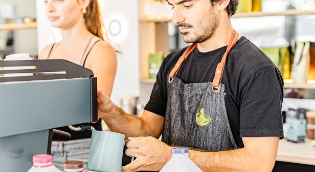 Treat your taste buds to artisan baked goods at Chevron Island&#8217;s new bakery Dipcro Pastry