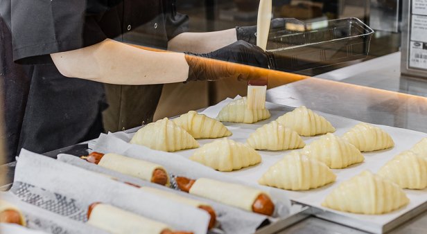 Treat your taste buds to artisan baked goods at Chevron Island&#8217;s new bakery Dipcro Pastry