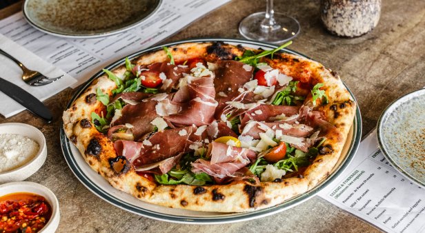Gather your pizza pals, Sogno Italiano opens a second outpost in Burleigh Waters