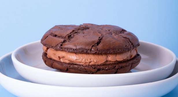 The iconic Butterbing brownie-cookie sandwiches are back – here&#8217;s where to find them